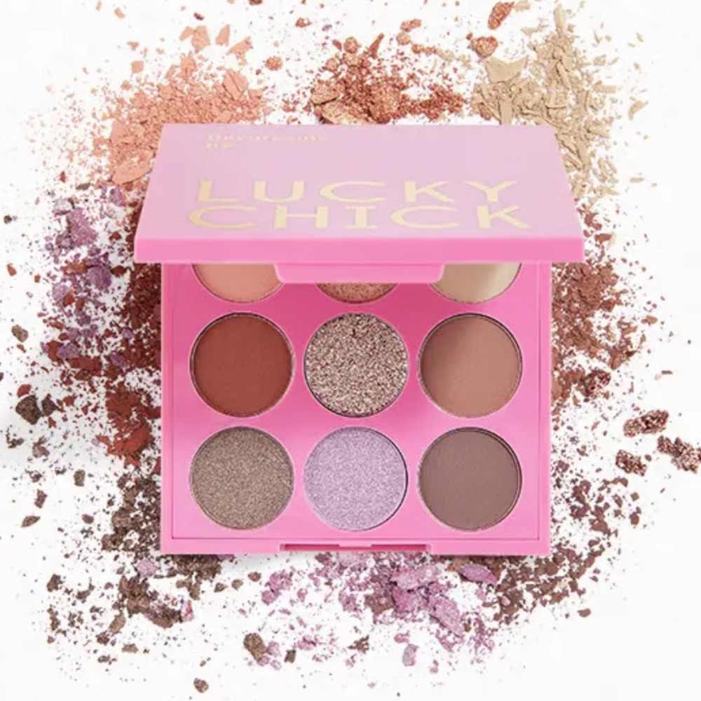 NWT - Lucky Chick Daydreams Eyeshadow Palette